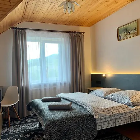 ніч над карпатами בית הארחה *